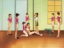 L'équipe d'athlétisme n'accepte que des dévergondées à gros seins 2