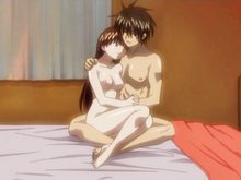 Baisée pendant que sa complice subit le suplice du gode géant 1