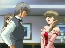 Le bar aux gros seins recrute une nouvelle cochonne 8