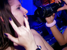 Partouze au club échangiste 4