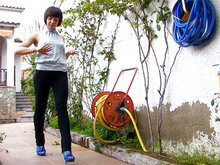 Elle vidange les couilles du mécano 3