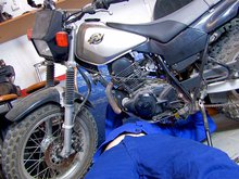 Elle vidange les couilles du mécano 5