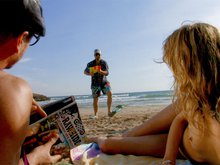 Double pénétration à la plage 5