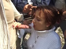 Randonnée porno pour petite rousse accueillante 5