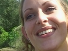 L'autostoppeuse a une grosse poitrine branleuse 7