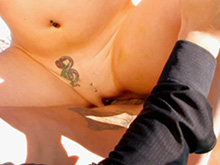 Rencontre brunette chaude sur la plage du sexe 6